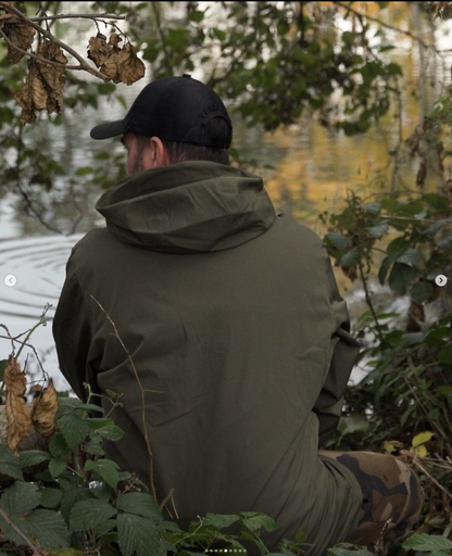 Catchdry Edge - Mesh Lined Waterproof Fishing Jacket